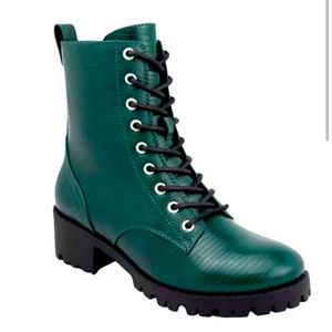 True Craft Raylee Hiker Boots, Sz 8.5